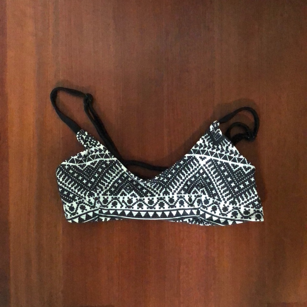 Bikini top